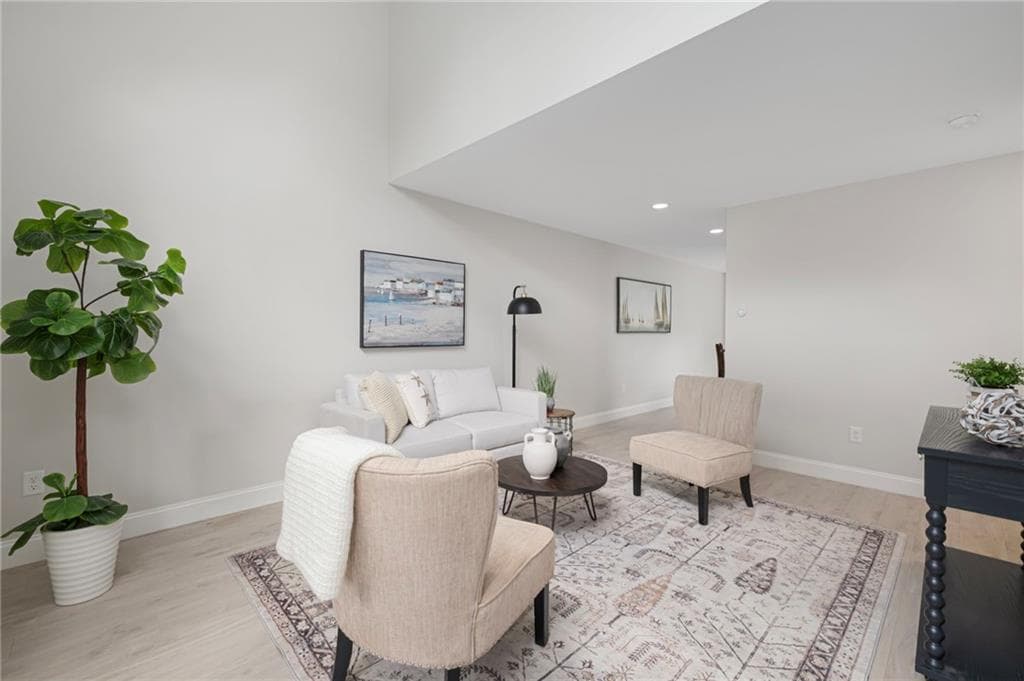 47 King Street UNIT 3 photo 6