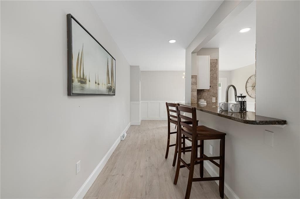 47 King Street UNIT 3 photo 8