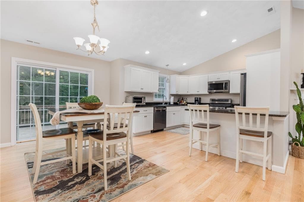 301 Ledge Road photo 12
