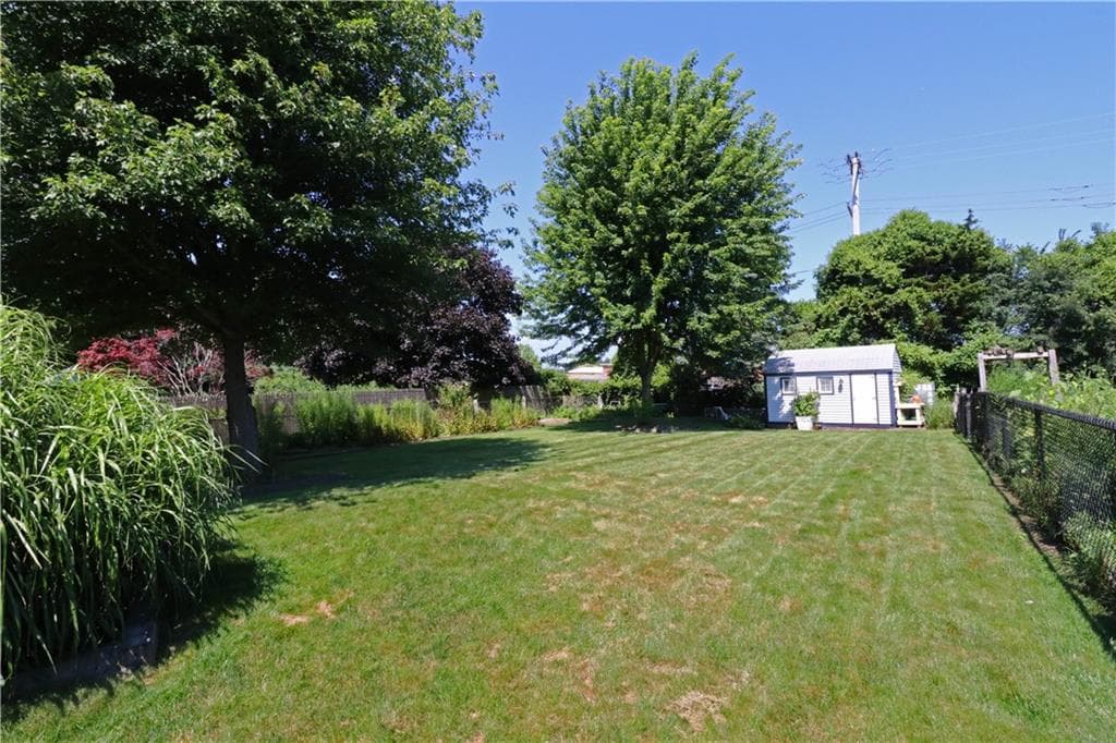 162 Atlantic Drive photo 11