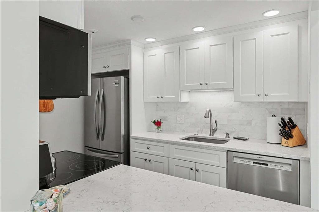 12 Sea Breeze Lane photo 12