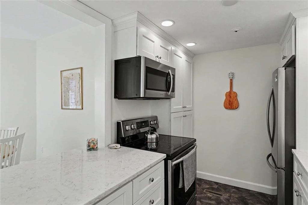 12 Sea Breeze Lane photo 11
