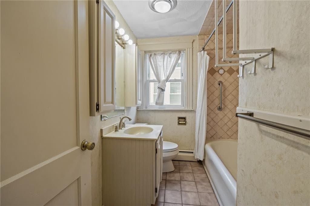 151 Bloomfield Street photo 21