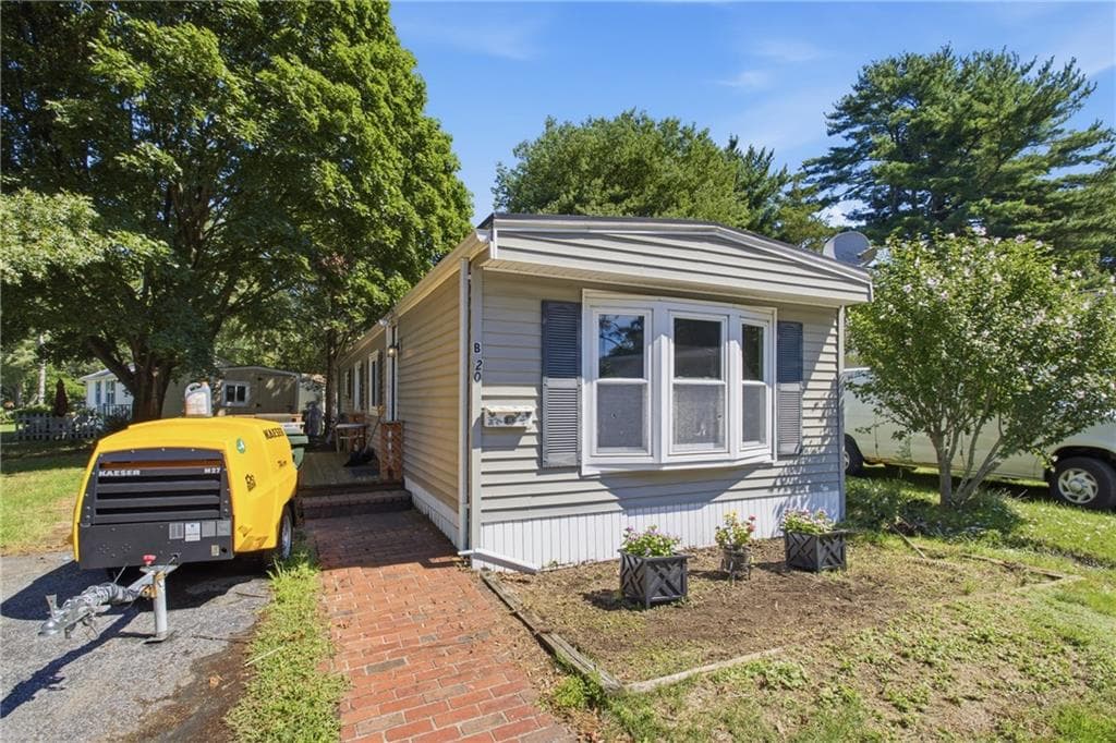20 B Krzak Road photo 2
