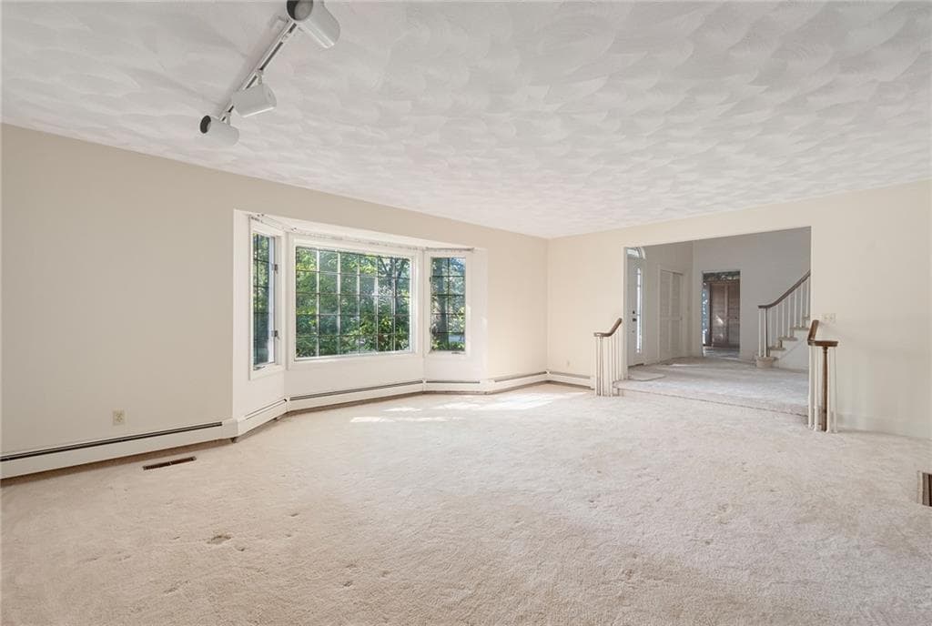 31 Lennon Road photo 20