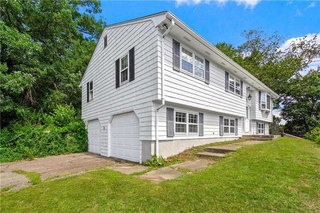 5 Allan Drive photo 18