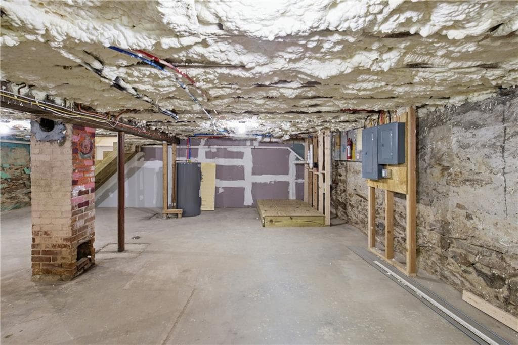 42 Park Place photo 20
