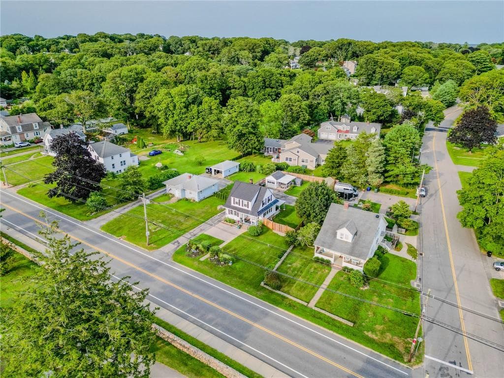 124 Beach Street photo 41