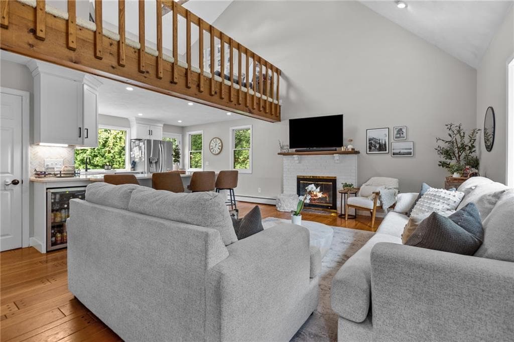 20 Oakridge Drive photo 12