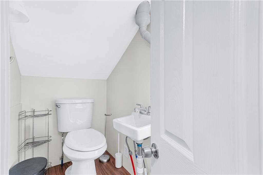 64 Appleton Street photo 27