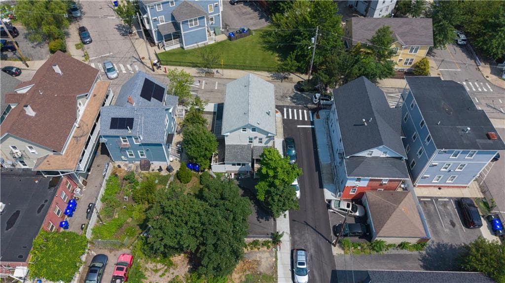 64 Appleton Street photo 46