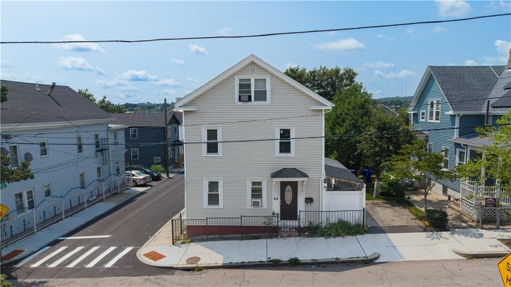 64 Appleton Street photo 44
