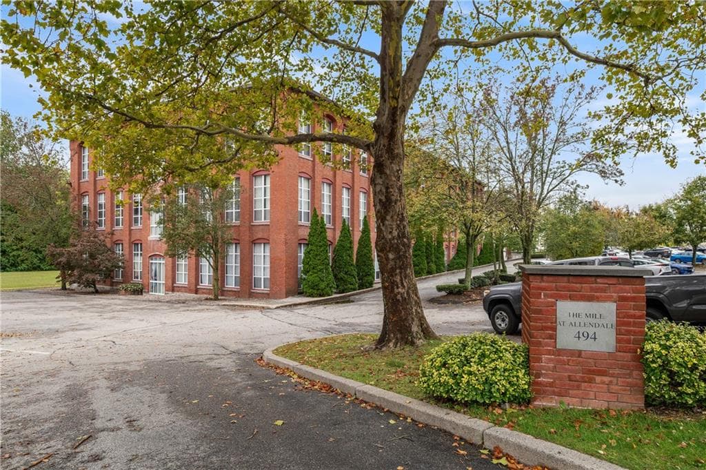 494 Woonasquatucket Avenue UNIT 101