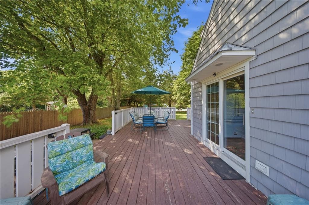 60 Brookwood Road photo 37