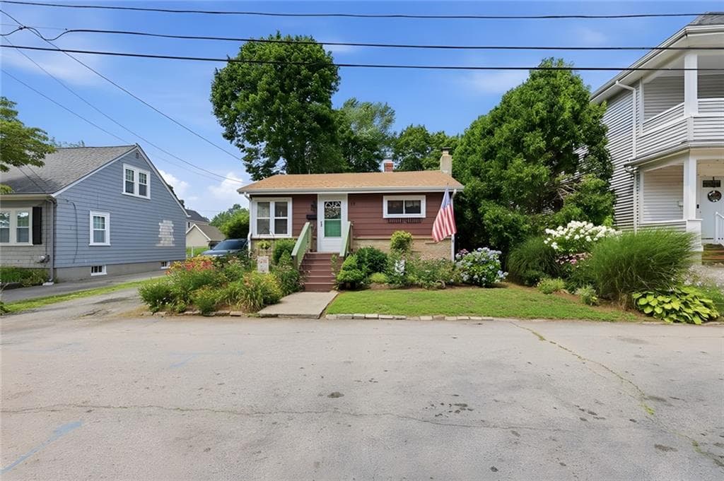19 Peace Street