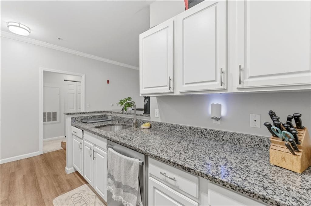 1000 Providence Place UNIT 162 photo 15