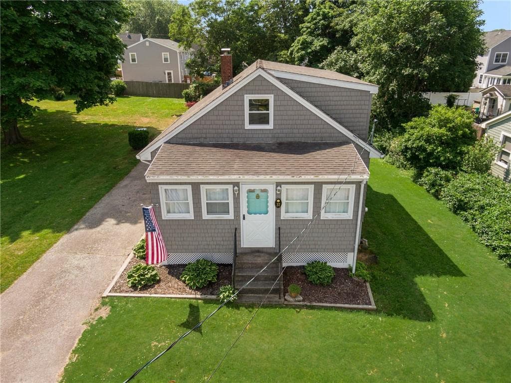 37 Reservoir Road photo 2