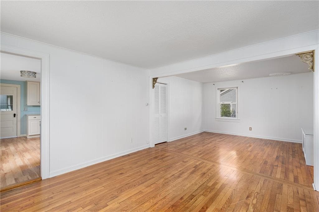 37 Reservoir Road photo 9