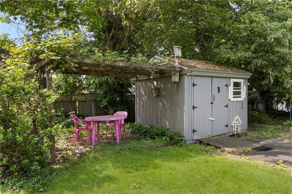 37 Reservoir Road photo 25