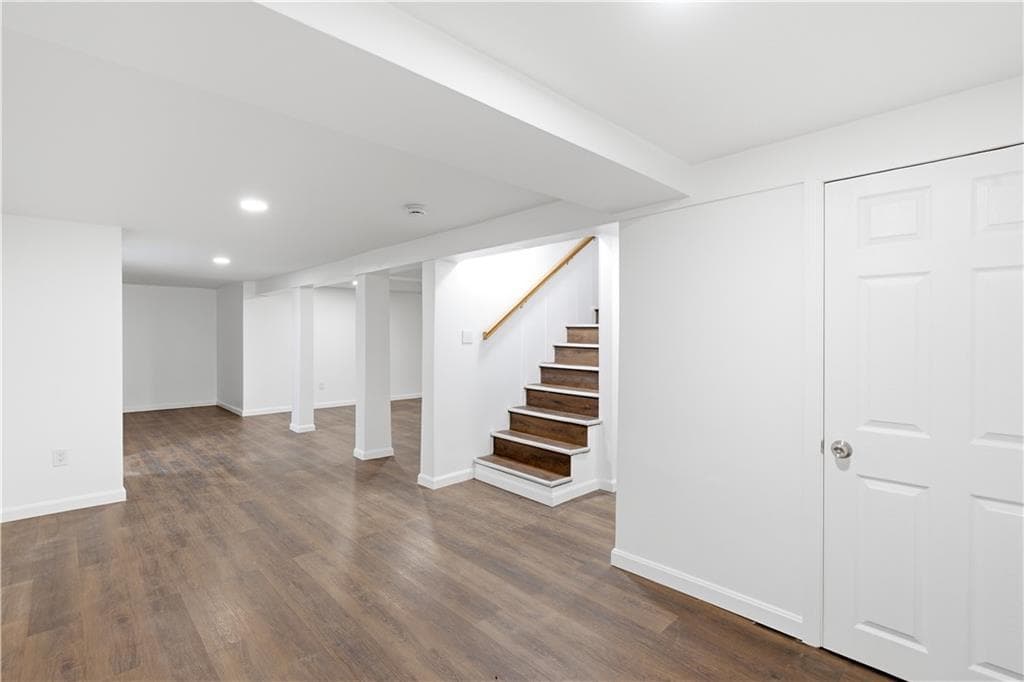 Single Family Residence at 6 Old Pound Hill Road, North Smithfield, photo 22 of 40