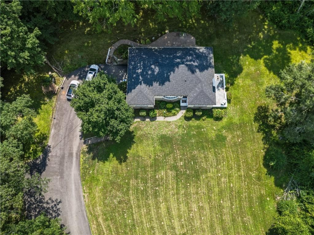 Single Family Residence at 6 Old Pound Hill Road, North Smithfield, photo 38 of 40