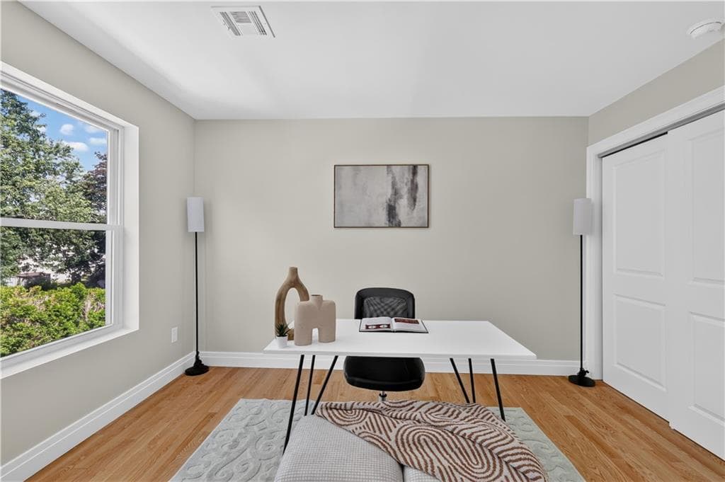 31 Tucker Street photo 13