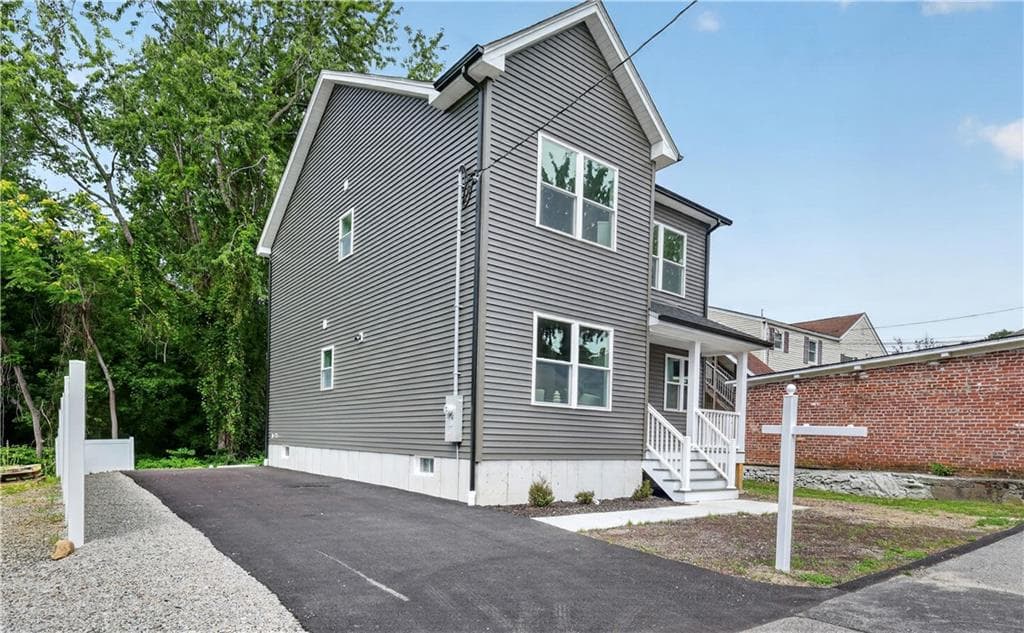 31 Tucker Street photo 24