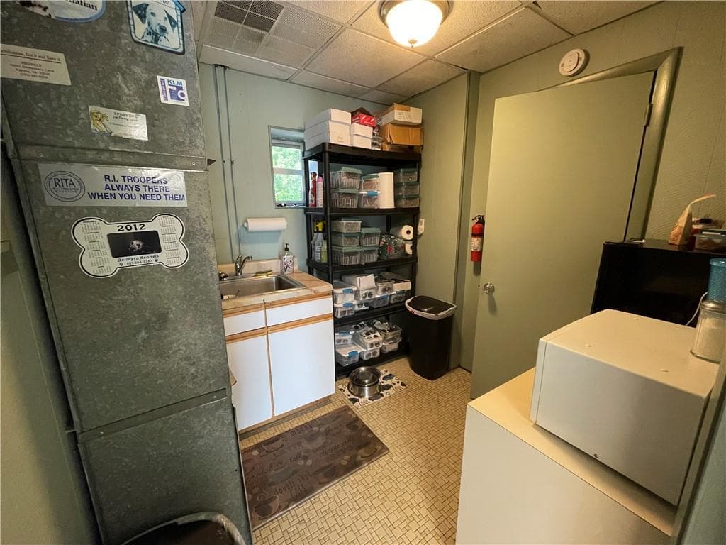 1168 Warwick Avenue photo 14