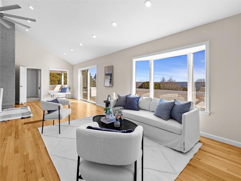 95 Holman Street photo 13