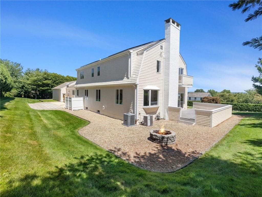 95 Holman Street photo 41