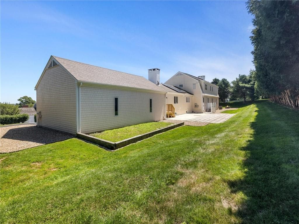 95 Holman Street photo 39