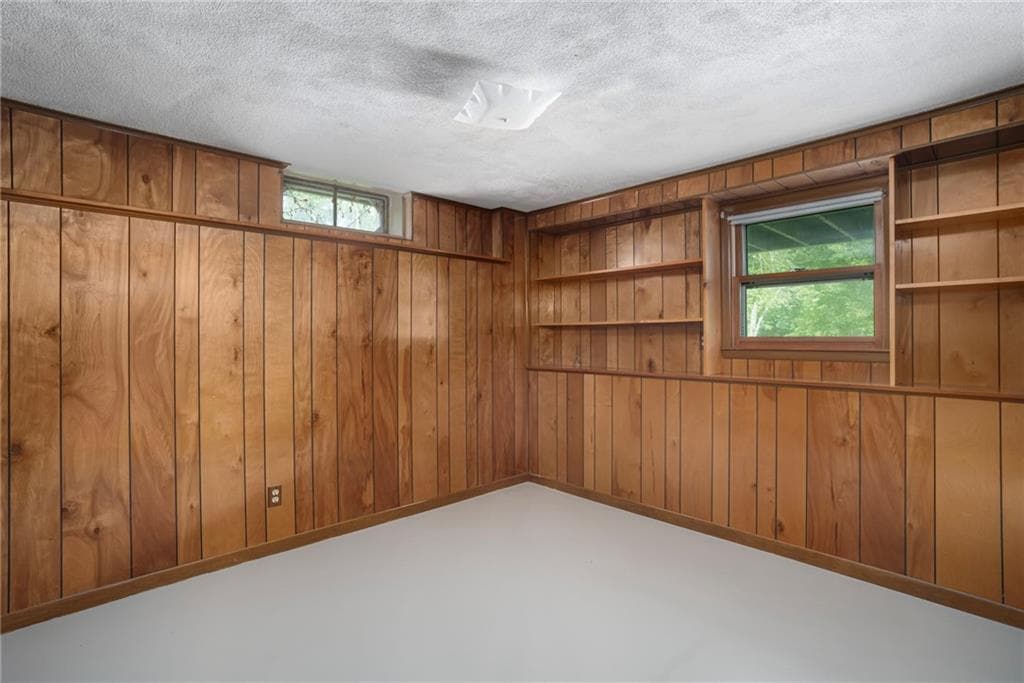Single Family Residence at 53 SANDY BROOK Road, Glocester, photo 14 of 21