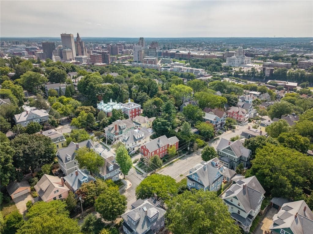 150 Prospect Street photo 2