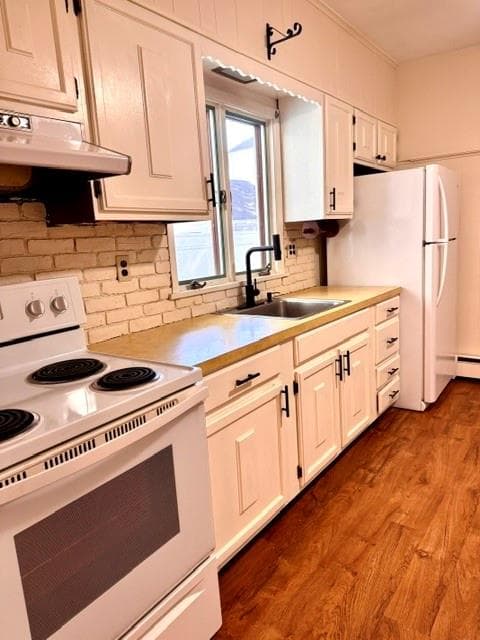 Single Family Residence at 44 Berkley Street, Providence, photo 8 of 21