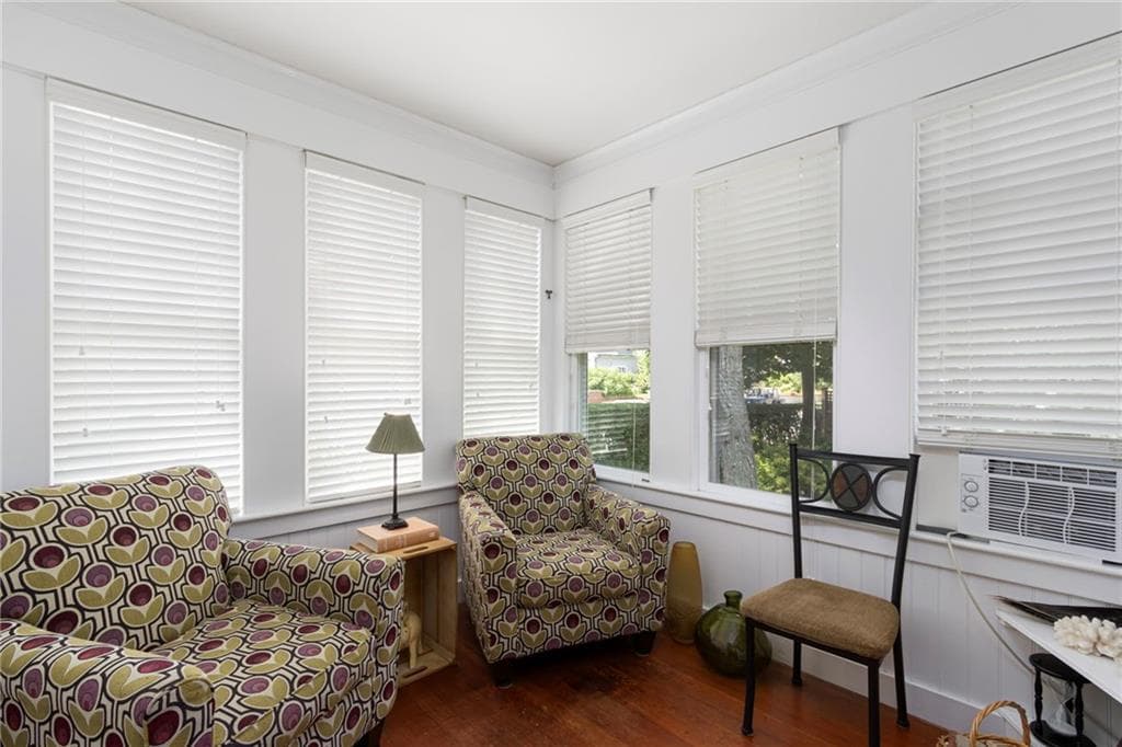 7 Prairie Avenue photo 7