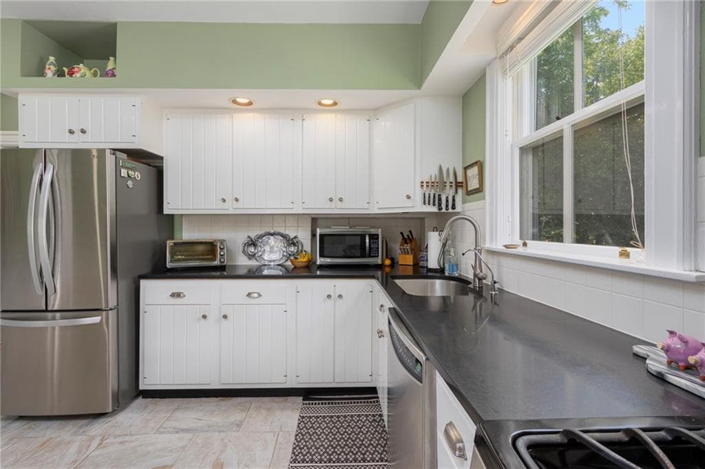 7 Prairie Avenue photo 18