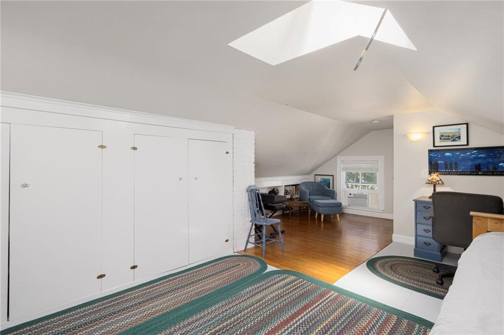 7 Prairie Avenue photo 31