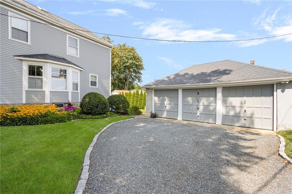 7 Prairie Avenue photo 39