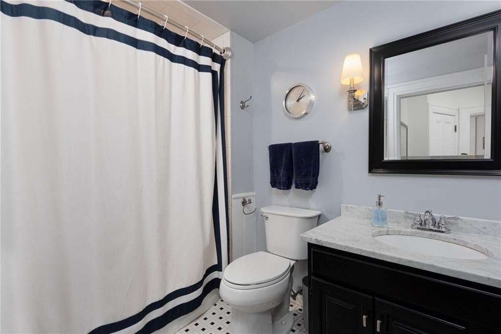 7 Prairie Avenue photo 29