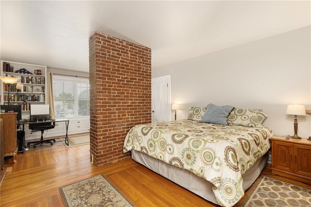 7 Prairie Avenue photo 25
