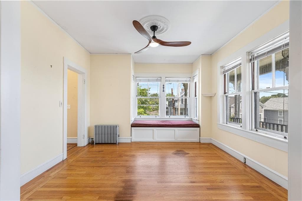 Single Family Residence at 20 Spring Garden Street, Warwick, photo 13 of 50