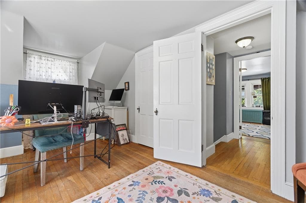 69 Roger Williams Avenue photo 29