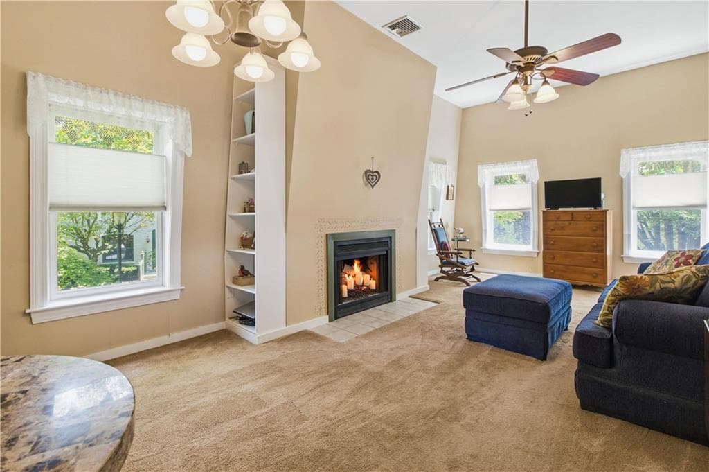 27 Higgins Street UNIT 201 photo 5