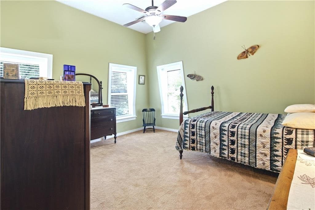 27 Higgins Street UNIT 201 photo 11