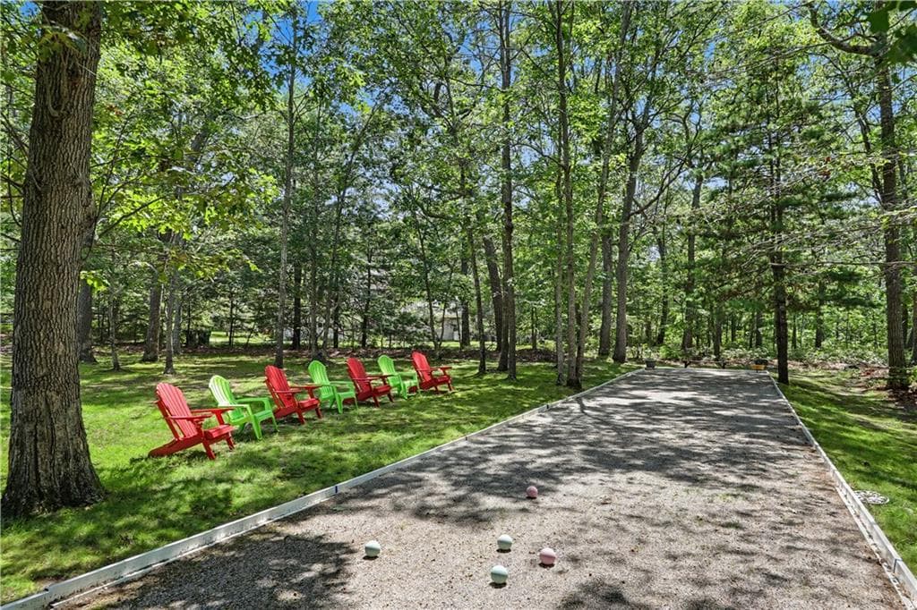 555 Carpenter Lane photo 30