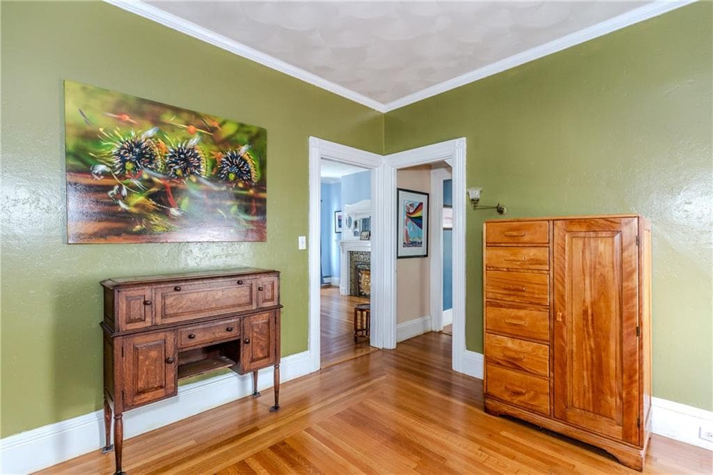 Single Family Residence at 85 Armistice Boulevard, Pawtucket, photo 6 of 29