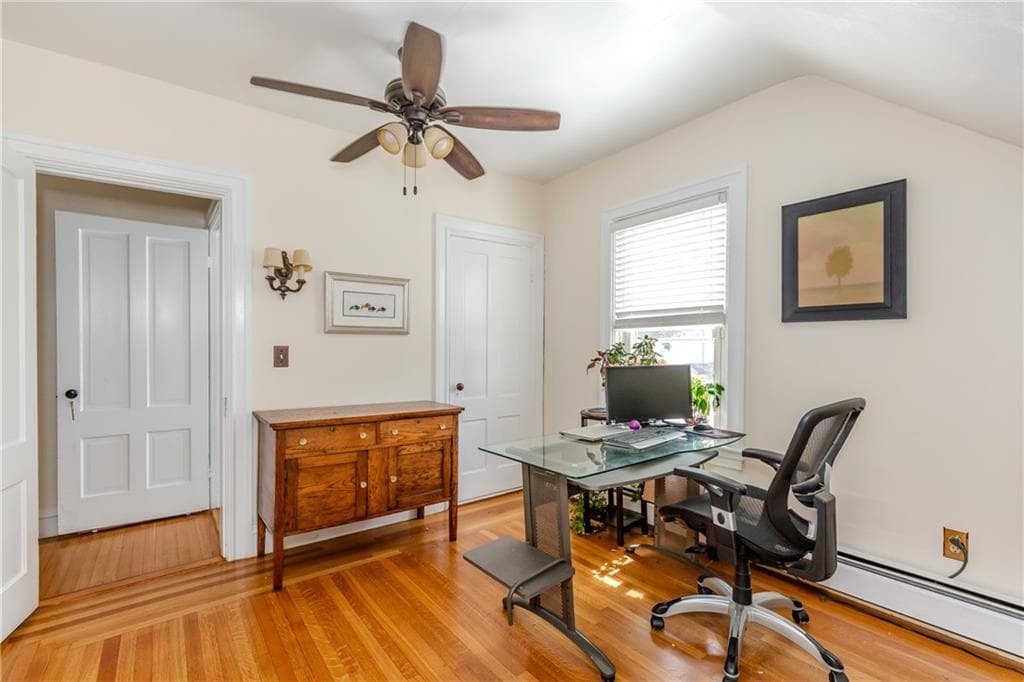 Single Family Residence at 85 Armistice Boulevard, Pawtucket, photo 19 of 29
