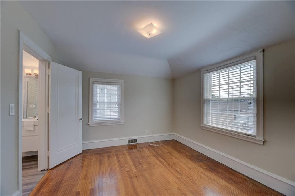 70 Sargent Avenue photo 26