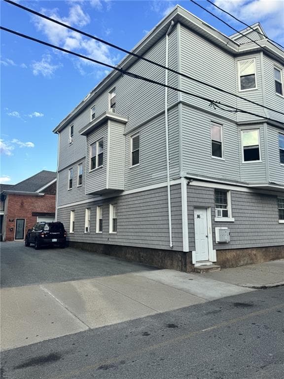 86 Sutton Street