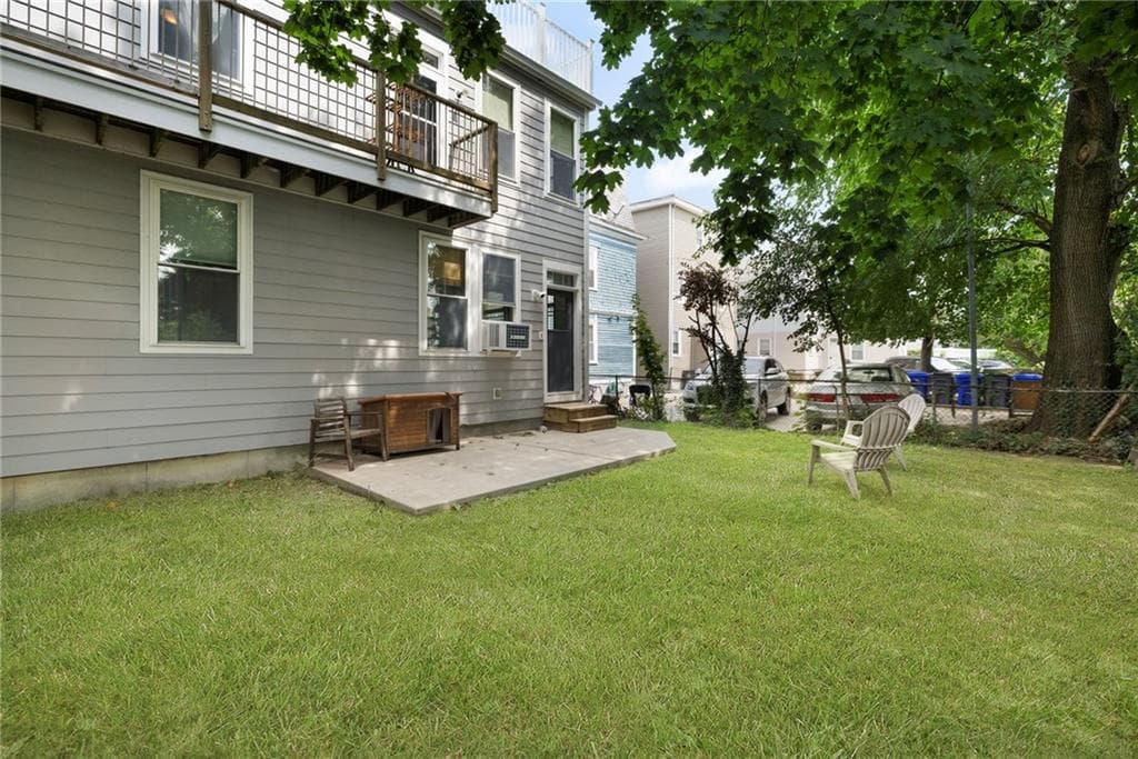 114 Ring Street UNIT 1 photo 31